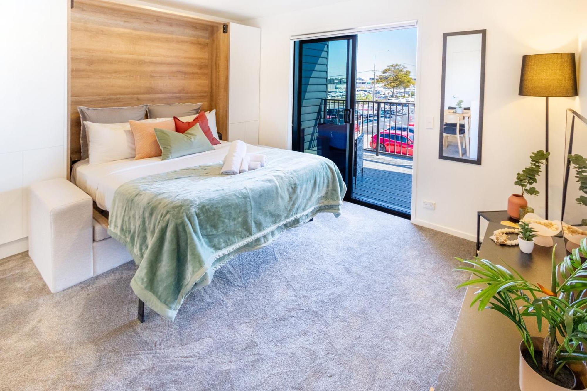 City Living: Upper Studio Haven On Wilmer Christchurch Exterior photo